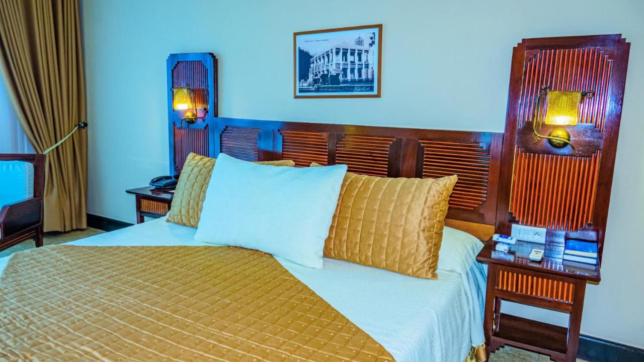 Le Grand Hotel Diego Antsiranana Luaran gambar