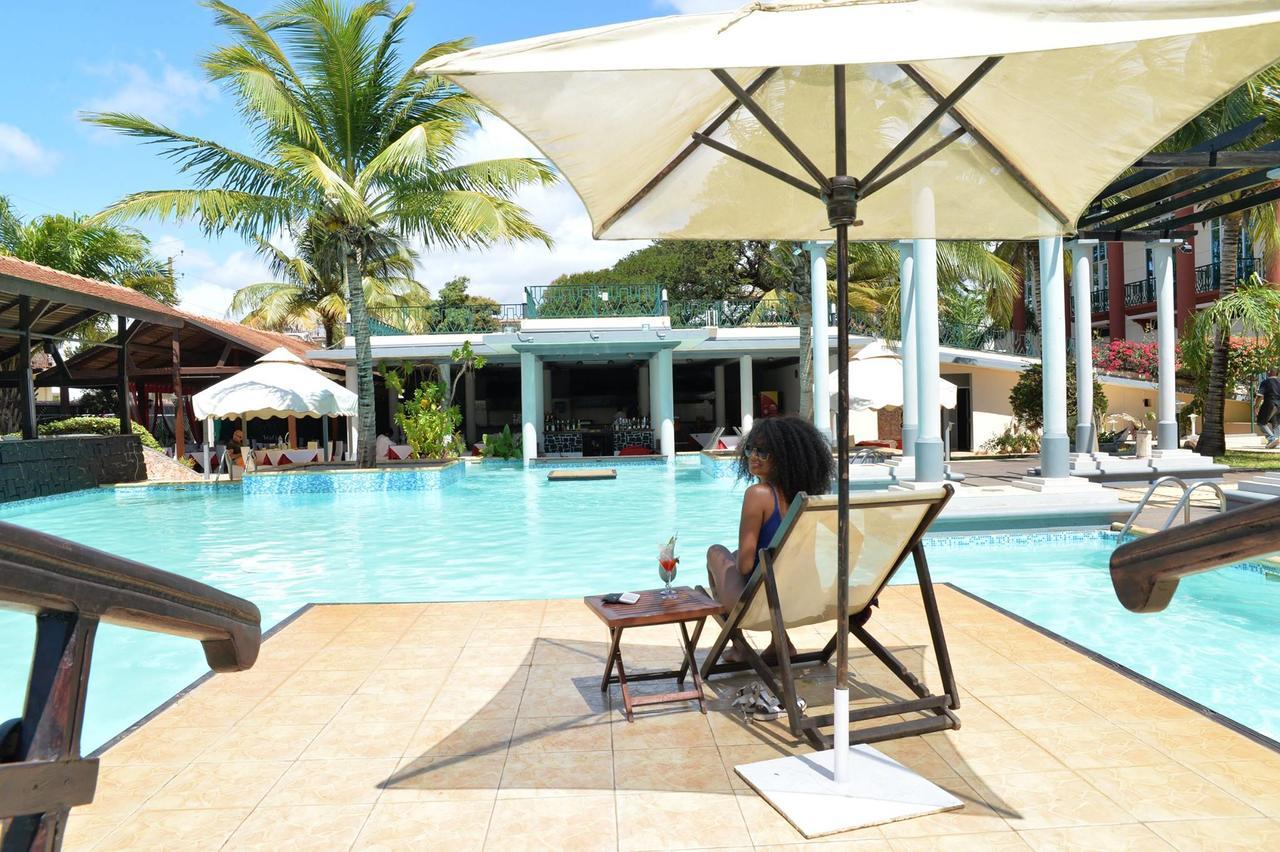 Le Grand Hotel Diego Antsiranana Luaran gambar