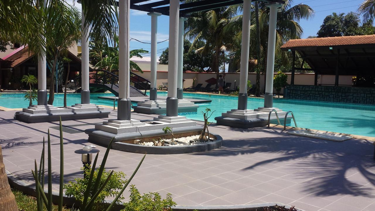 Le Grand Hotel Diego Antsiranana Luaran gambar