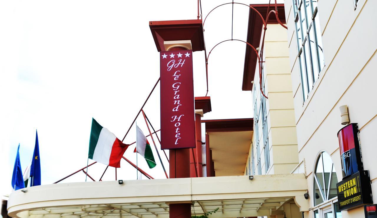 Le Grand Hotel Diego Antsiranana Luaran gambar