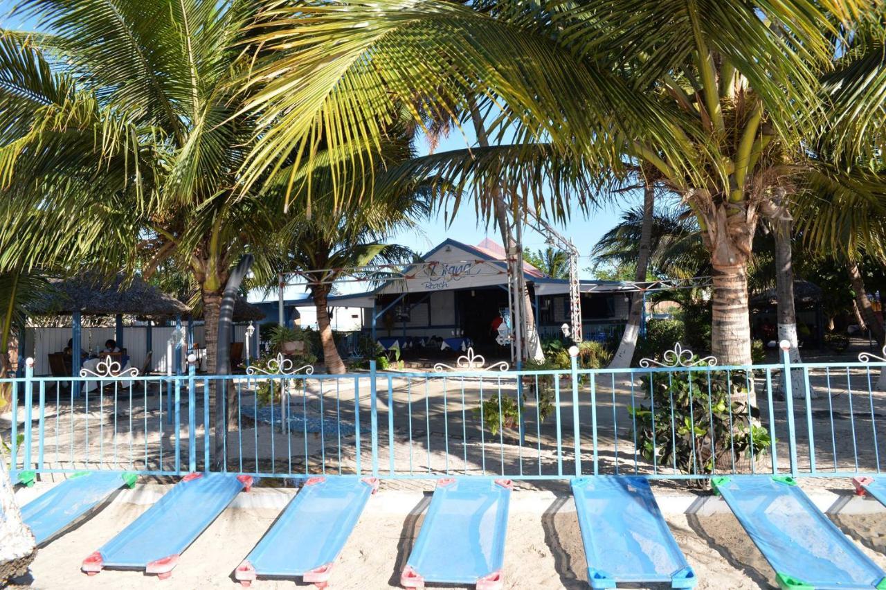 Le Grand Hotel Diego Antsiranana Luaran gambar